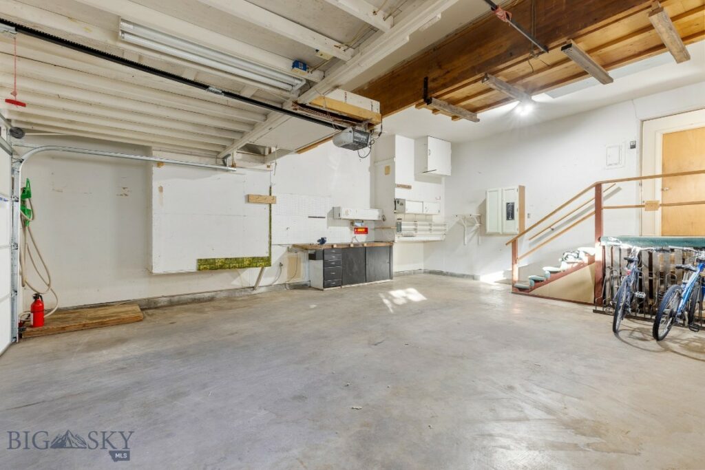 306 S 14th Avenue, Bozeman MT 59715