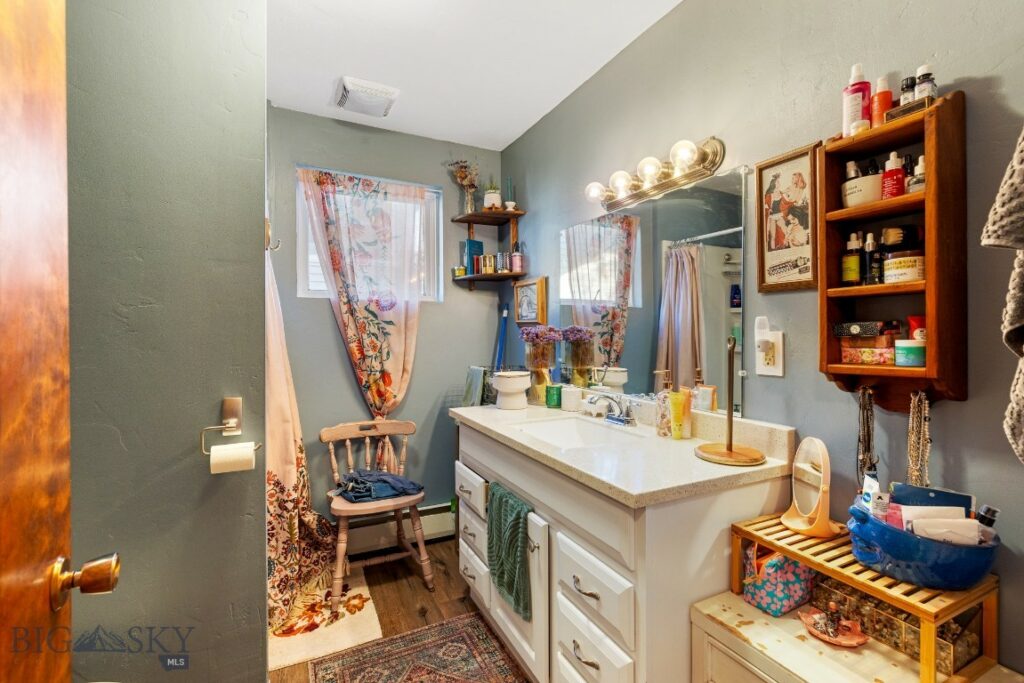 306 S 14th Avenue, Bozeman MT 59715