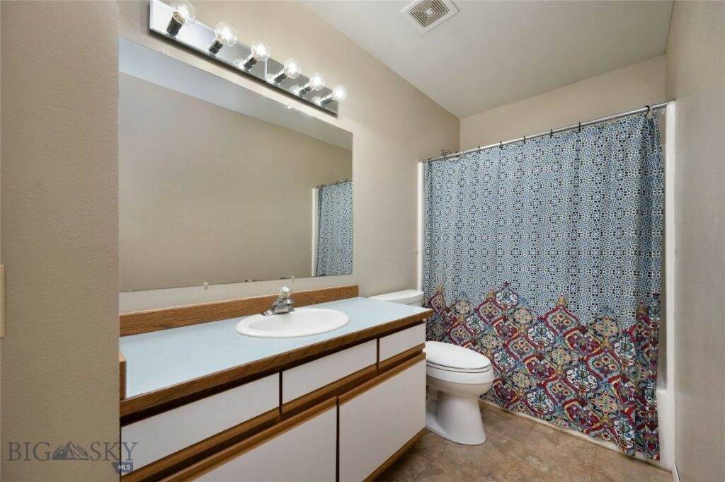 307 Granite Avenue E, Bozeman MT 59718