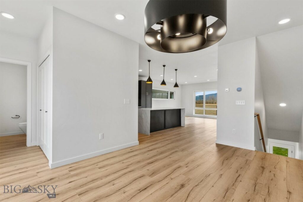 3076 South 31st Avenue, Bozeman MT 59718