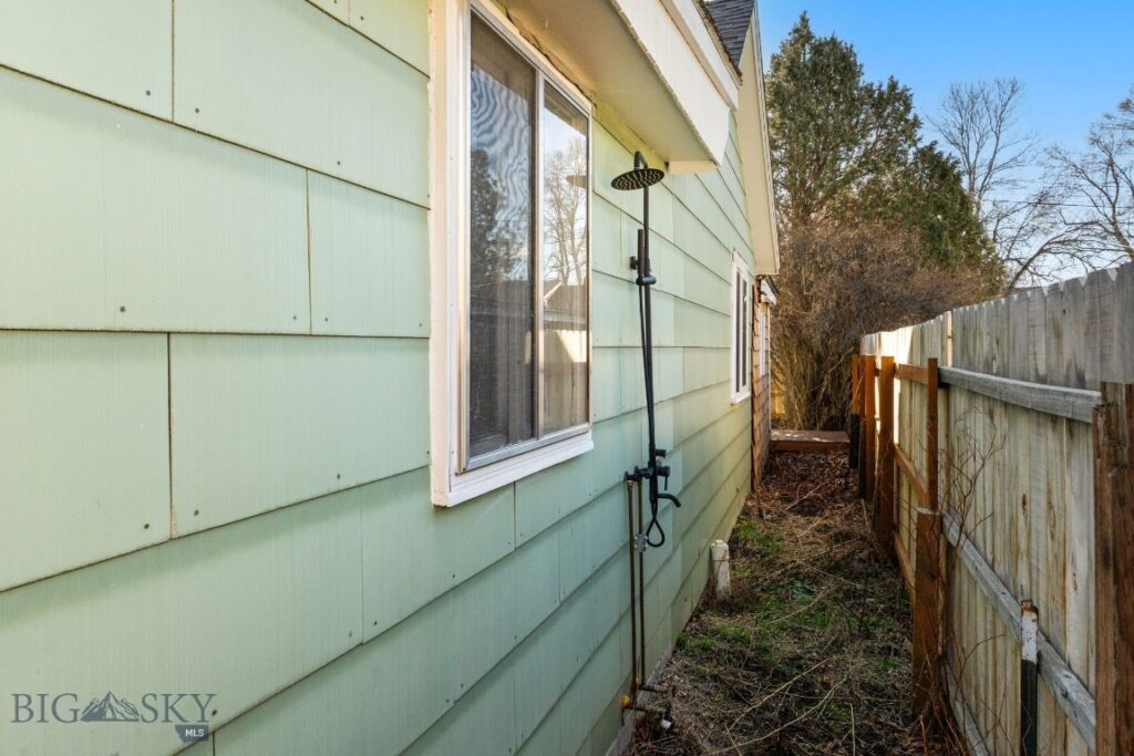 309 E Beall, Bozeman MT 59715