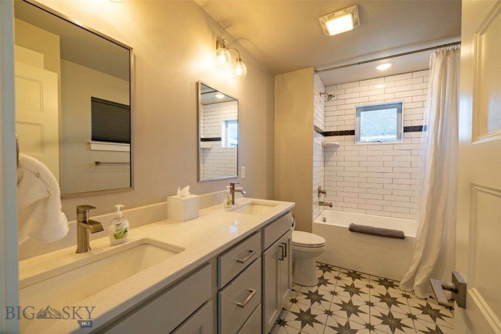 309 Meriwether, Bozeman MT 59718