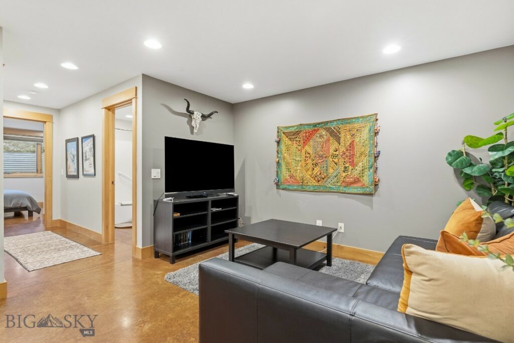 309 N Black Avenue, Bozeman MT 59715