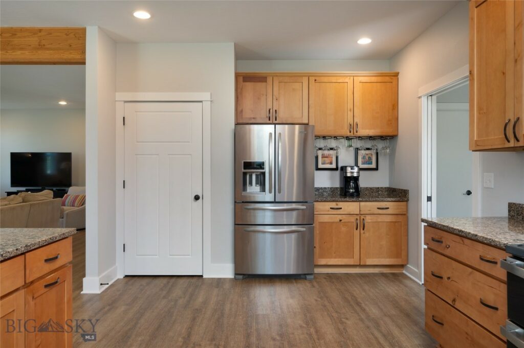 3090 Meah Lane, Bozeman MT 59718