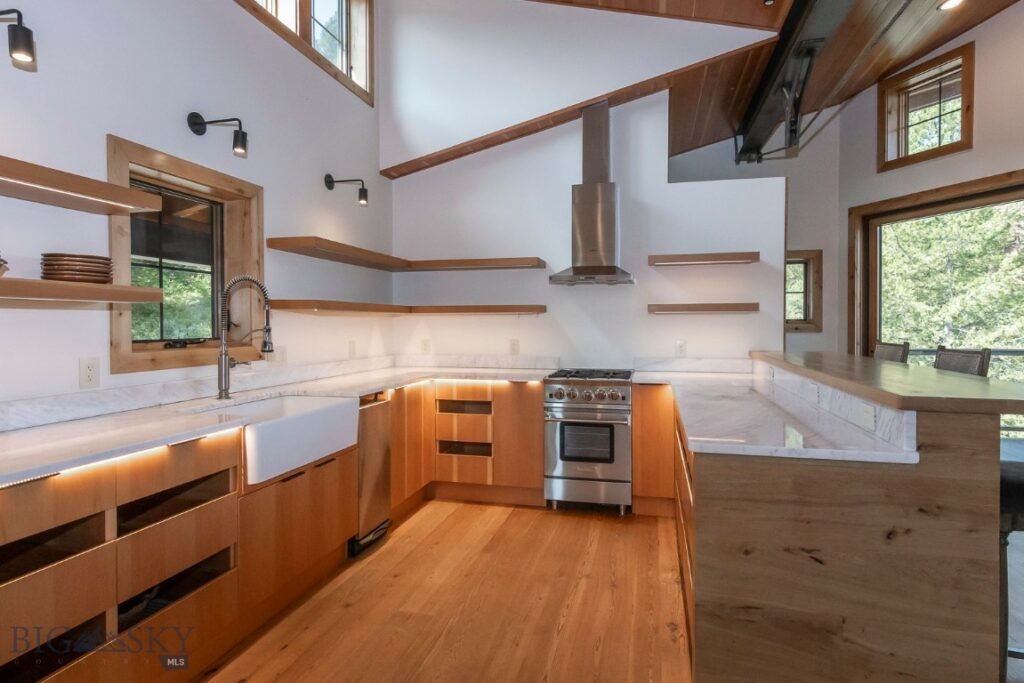 3096 Woodchuck Road, Bozeman MT 59715