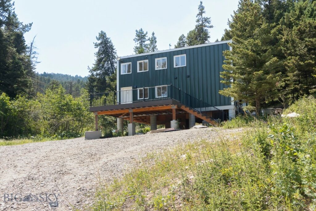 3096 Woodchuck Road, Bozeman MT 59715