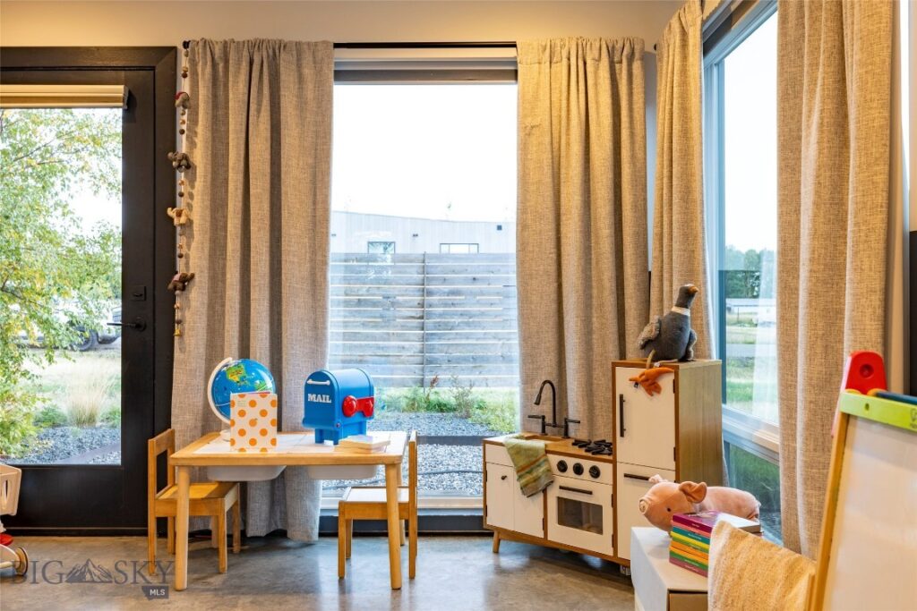 31 Ladybug, Bozeman MT 59718