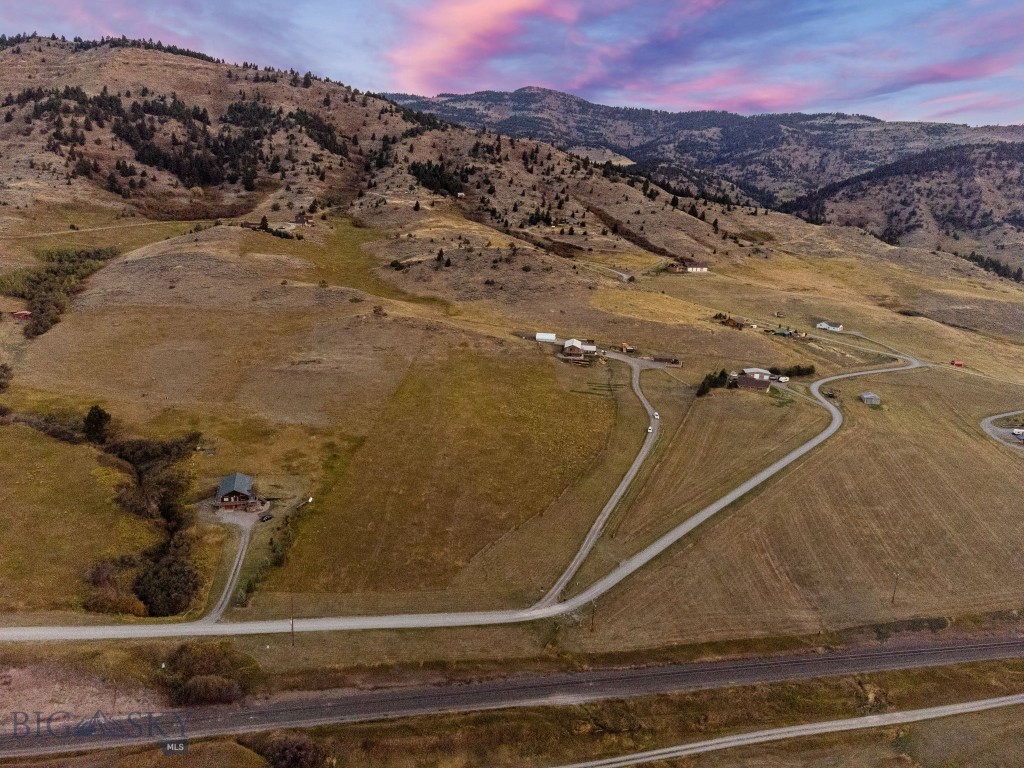 31 Bull Run Road, Livingston MT 59047