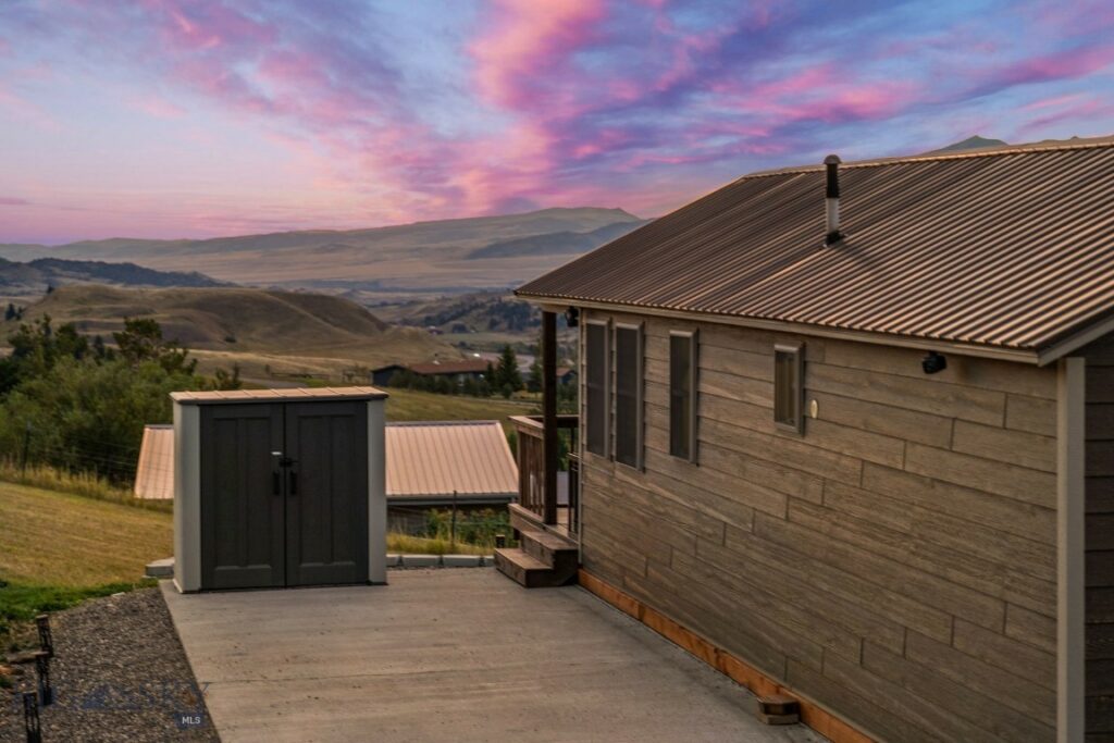 31 Bull Run Road, Livingston MT 59047