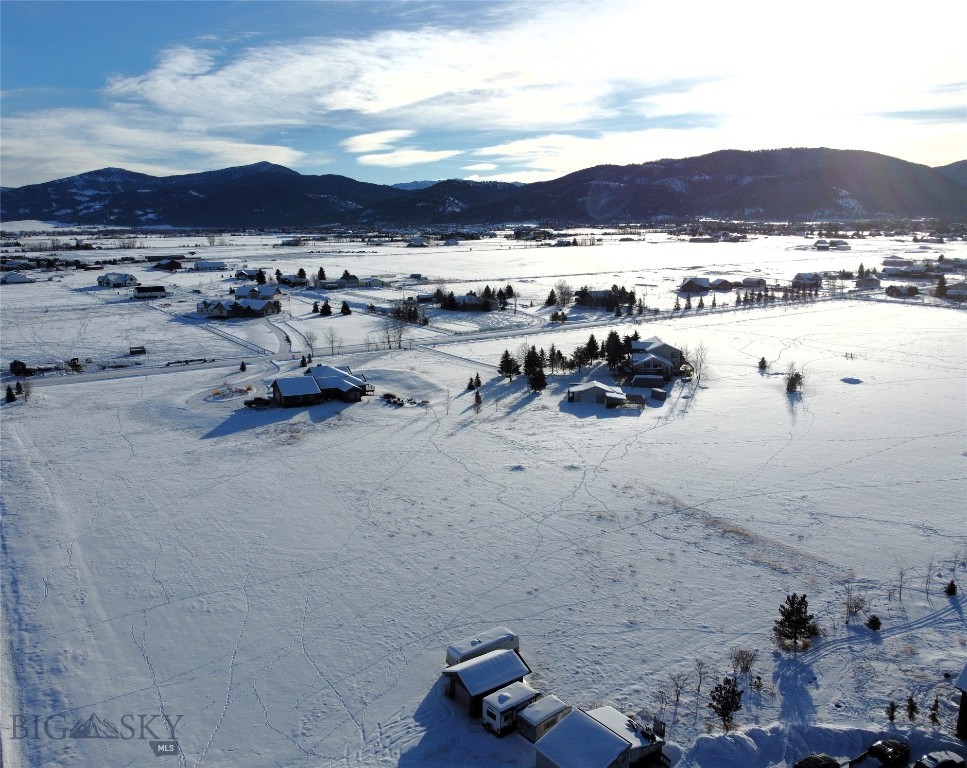 31 Cayuse Trail, Bozeman MT 59718
