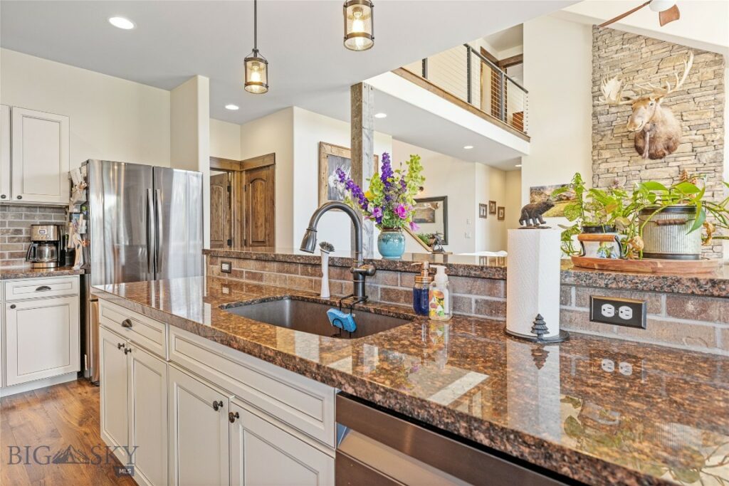 31 Coolwater Way, Bozeman MT 59718