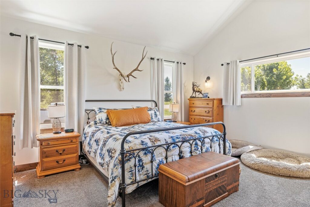 31 Coolwater Way, Bozeman MT 59718