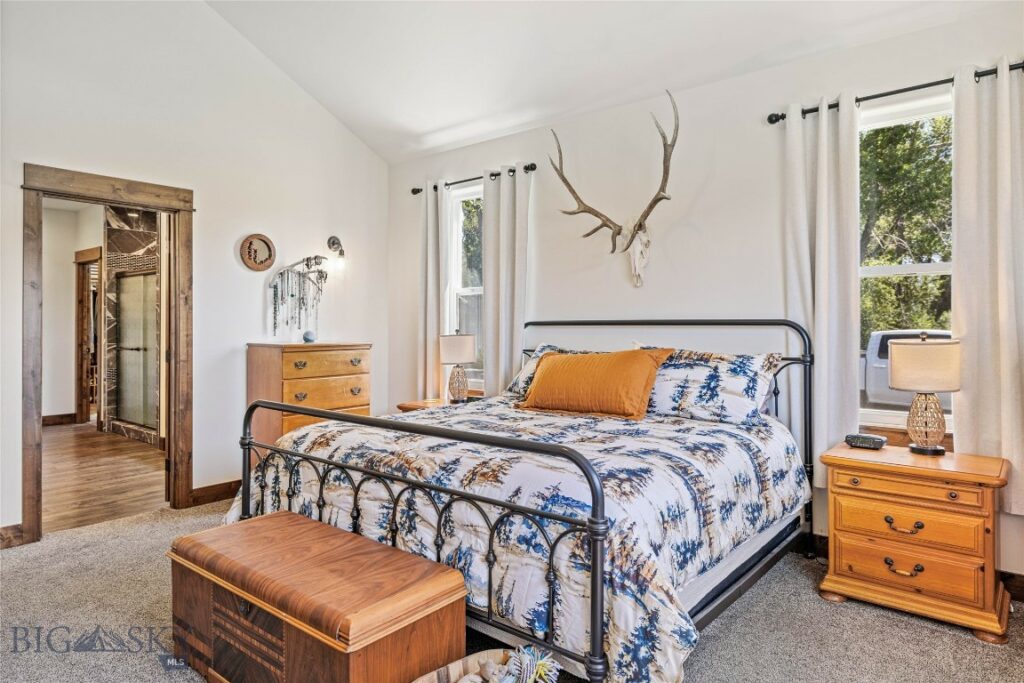 31 Coolwater Way, Bozeman MT 59718