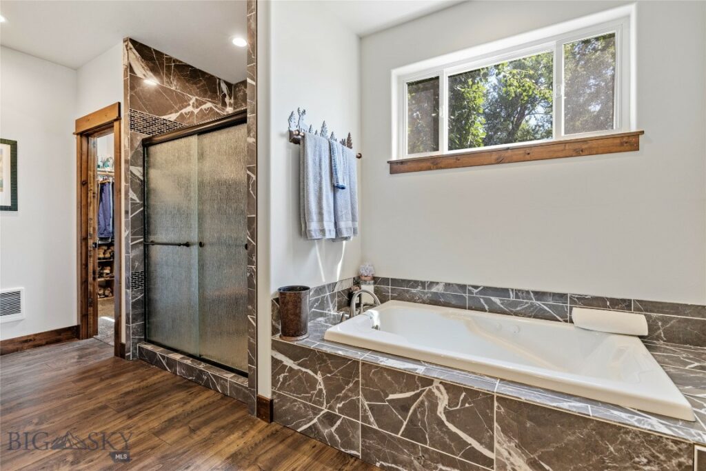 31 Coolwater Way, Bozeman MT 59718