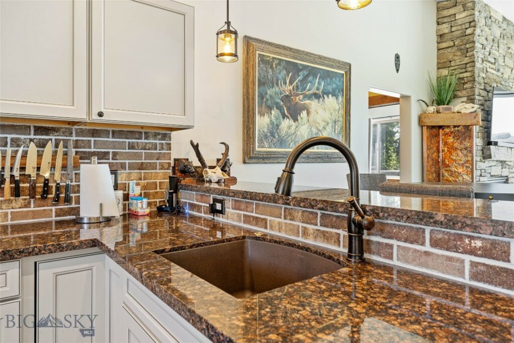 31 Coolwater Way, Bozeman MT 59718