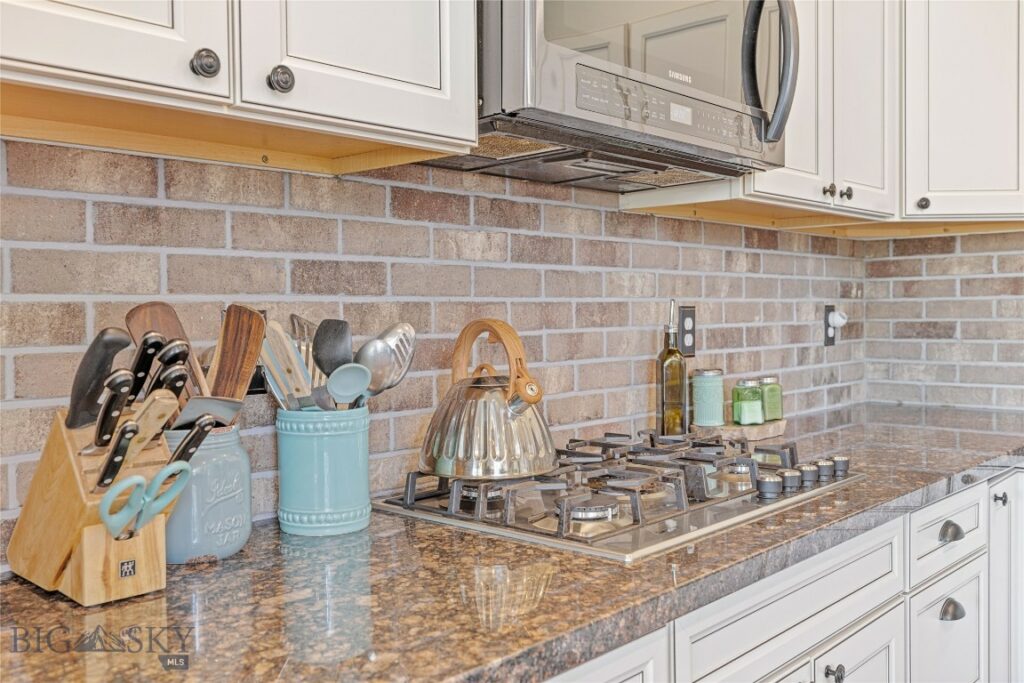 31 Coolwater Way, Bozeman MT 59718