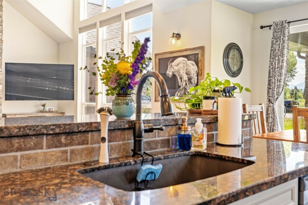 31 Coolwater Way, Bozeman MT 59718