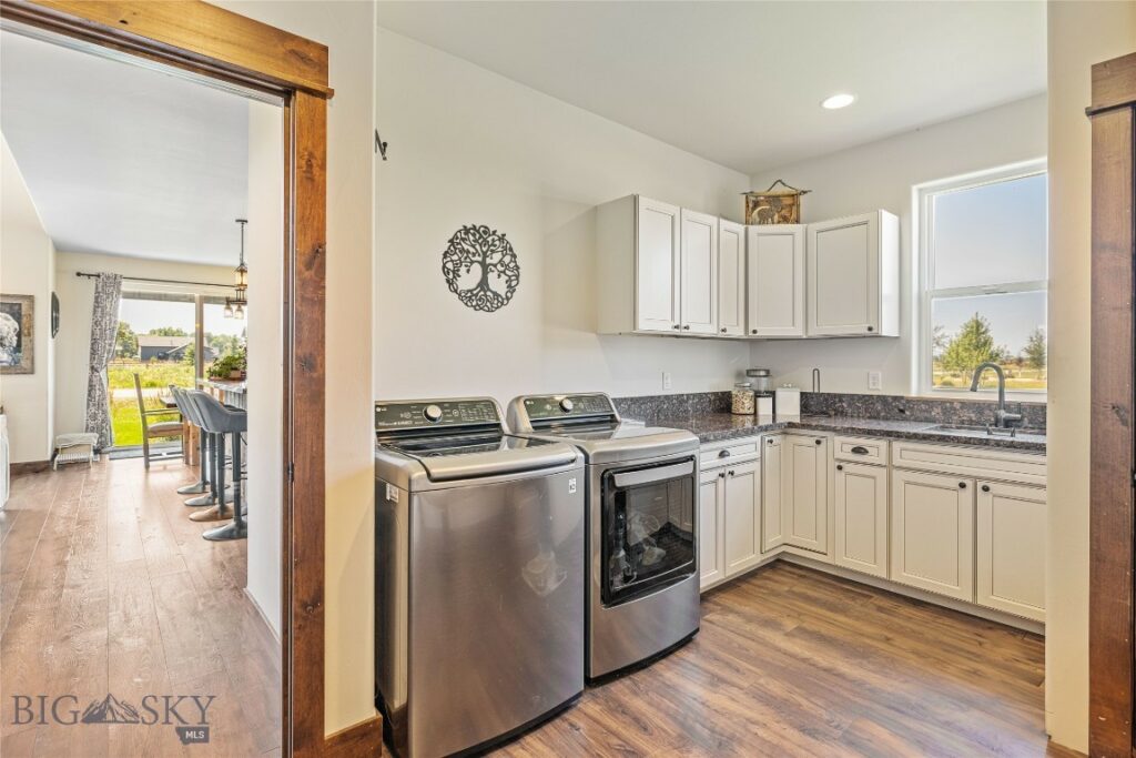 31 Coolwater Way, Bozeman MT 59718