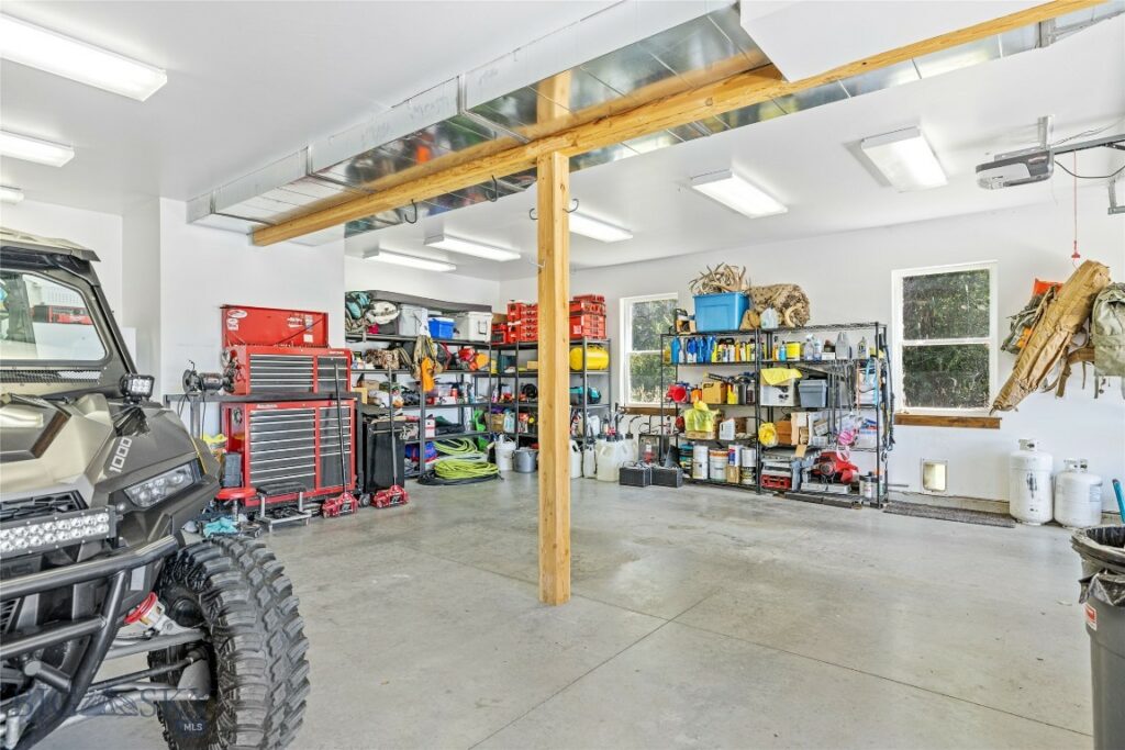 31 Coolwater Way, Bozeman MT 59718