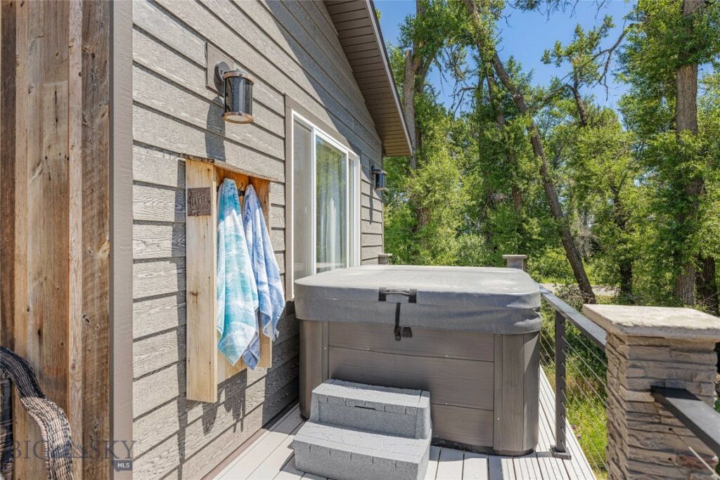 31 Coolwater Way, Bozeman MT 59718