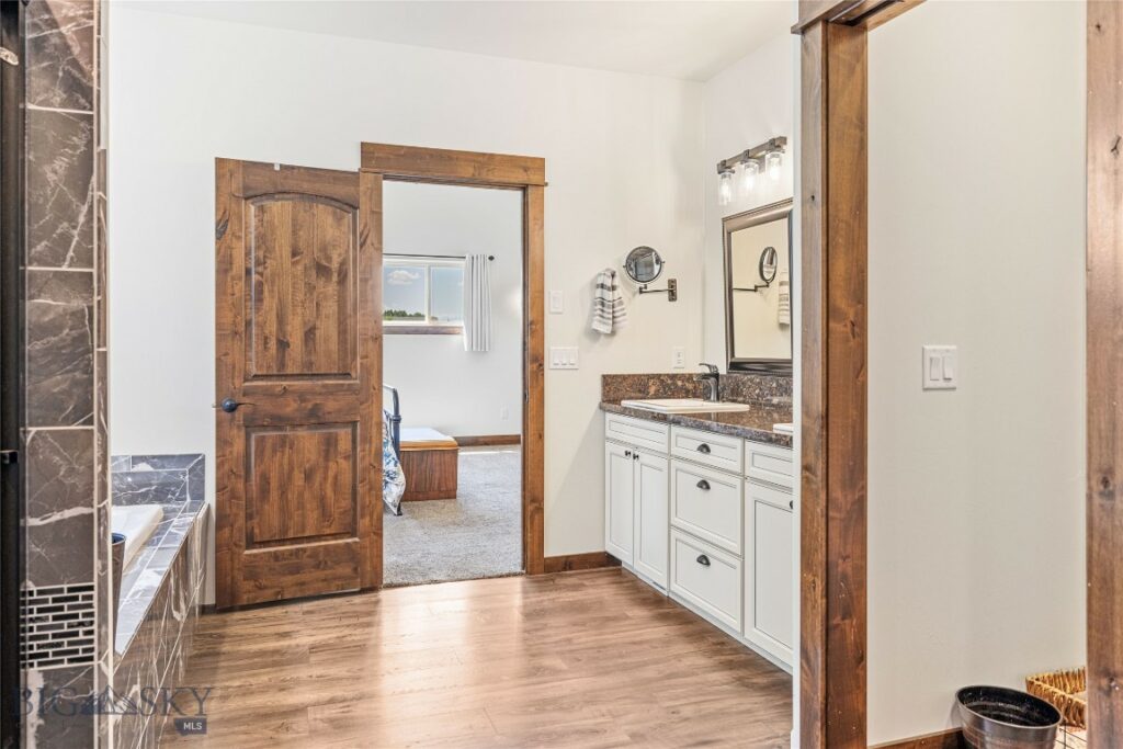 31 Coolwater Way, Bozeman MT 59718