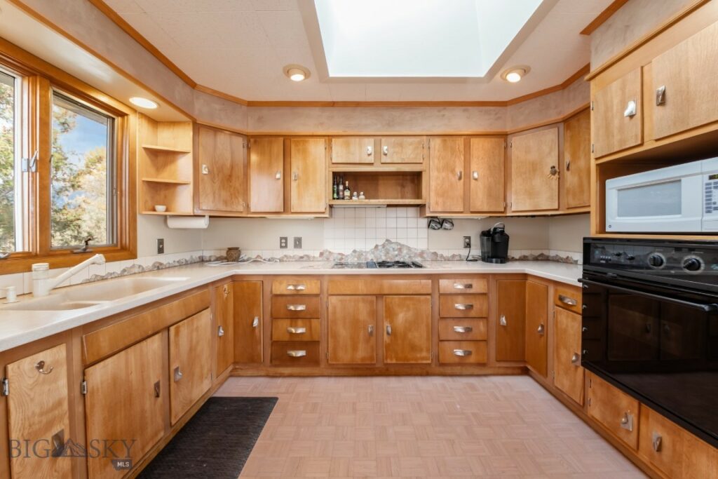 31 Dovetail Lane, Bozeman MT 59718