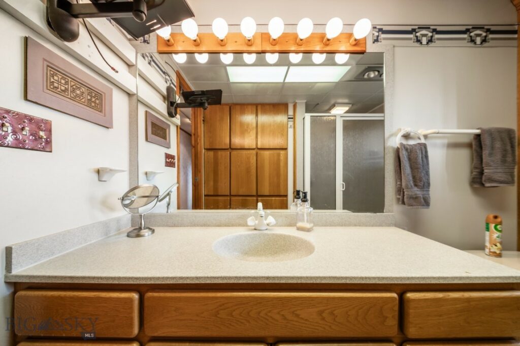 31 Dovetail Lane, Bozeman MT 59718