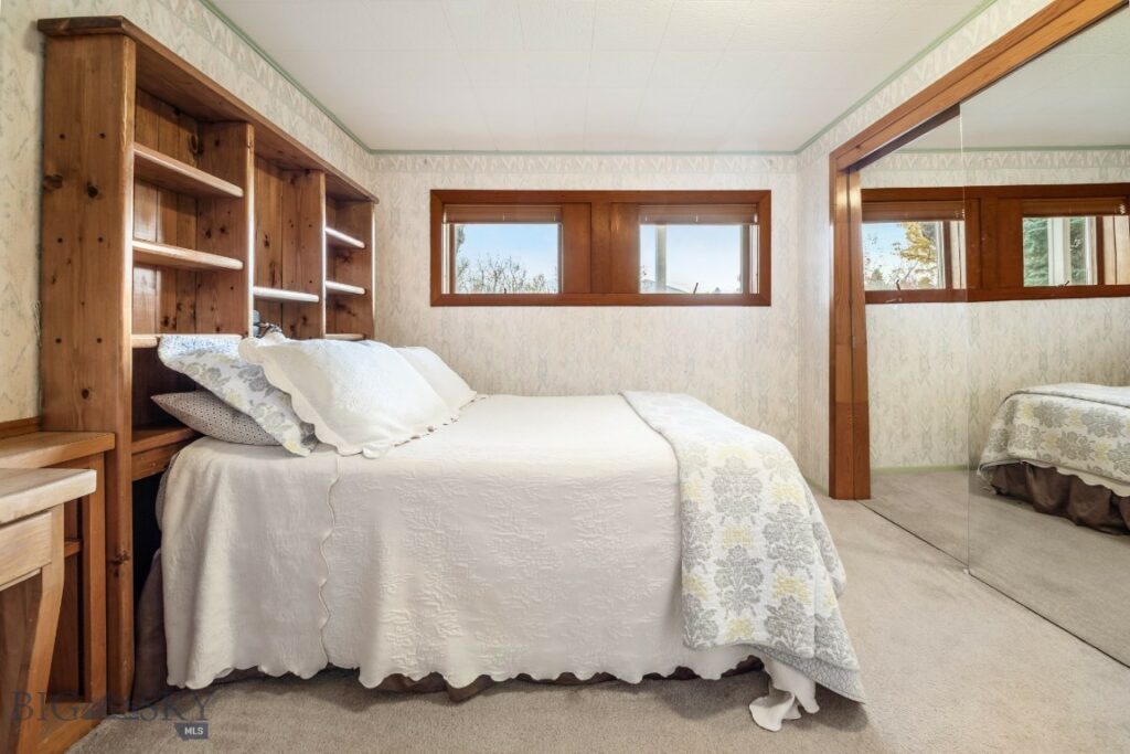 31 Dovetail Lane, Bozeman MT 59718