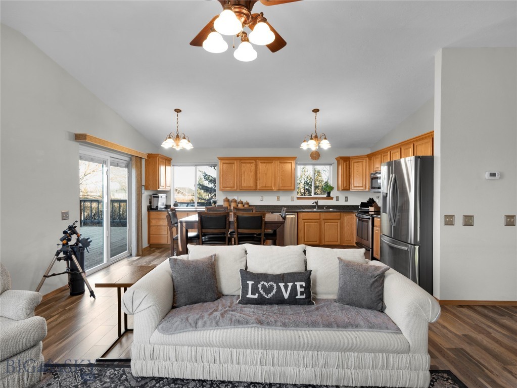 31 Pinnacle Drive, Belgrade MT 59714