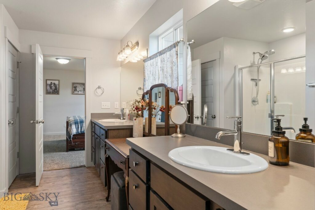 310 Rugged Creek Avenue, Belgrade MT 59714