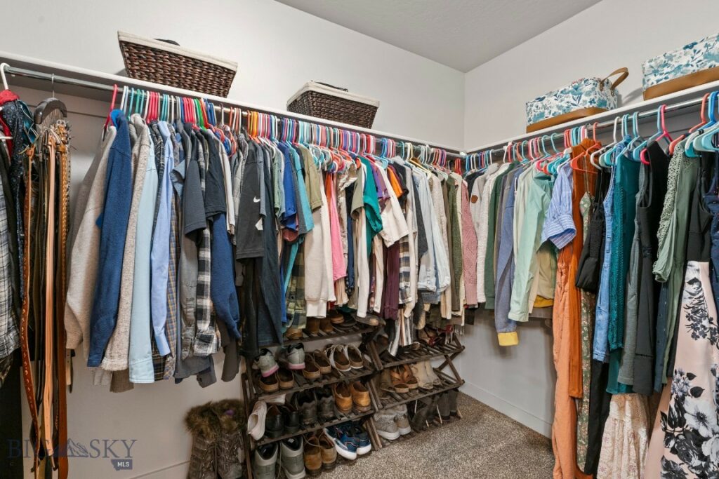 310 Rugged Creek Avenue, Belgrade MT 59714