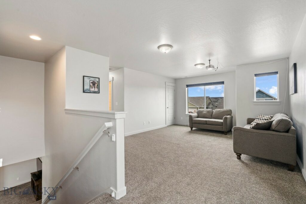 310 Rugged Creek Avenue, Belgrade MT 59714