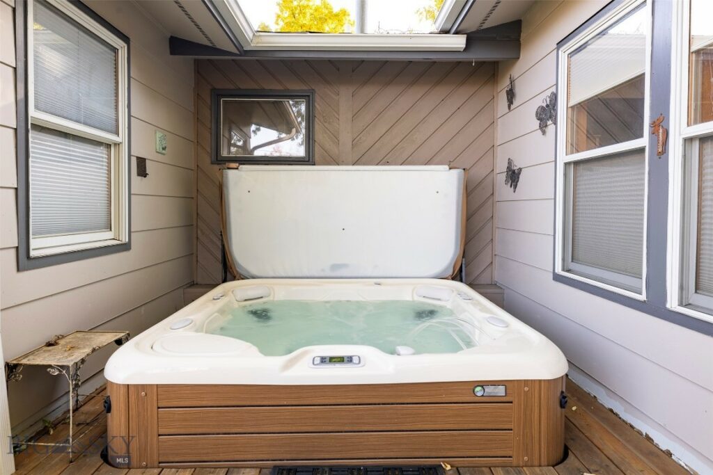 311 Bridger View Drive, Belgrade MT 59714