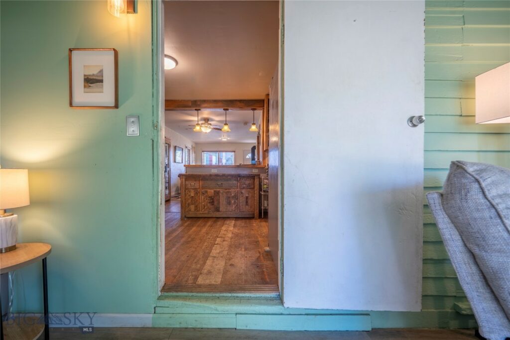 311 S B Street, Livingston MT 59047