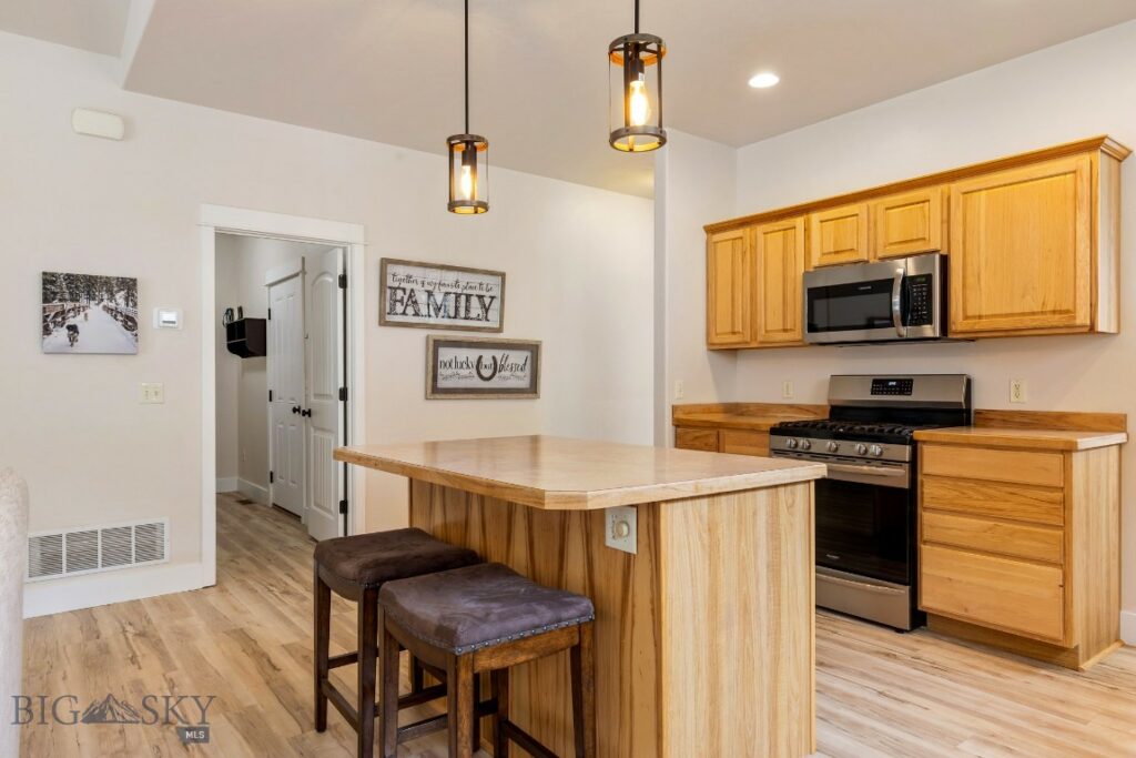 3114 Annie Street, Bozeman MT 59718