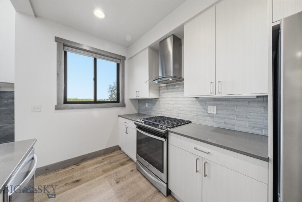 3120 S 15th Avenue, Bozeman MT 59715