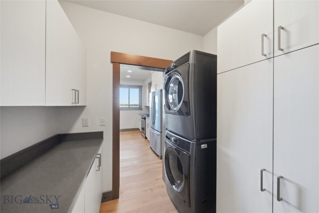 3120 S 15th Avenue, Bozeman MT 59715