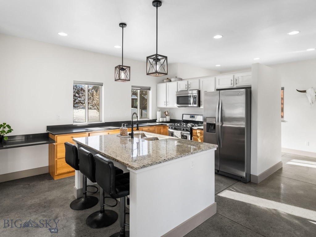 3121 Catkin Lane, Bozeman MT 59718