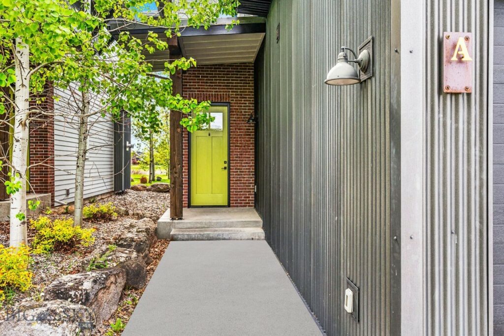 3123 Warbler Way, Bozeman MT 59718