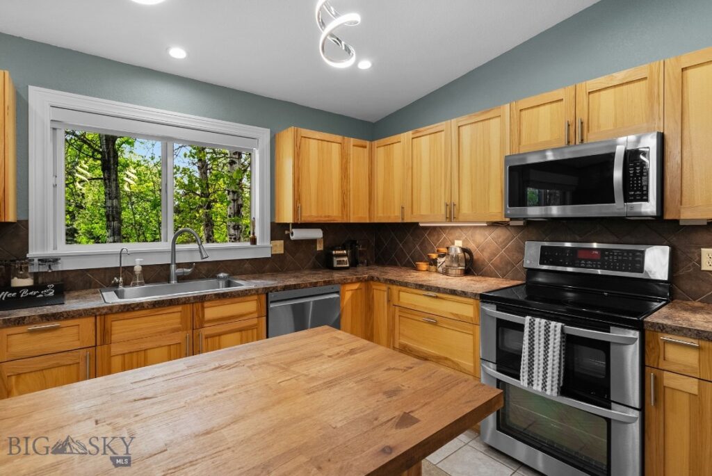 313 Cirque Drive, Bozeman MT 59718