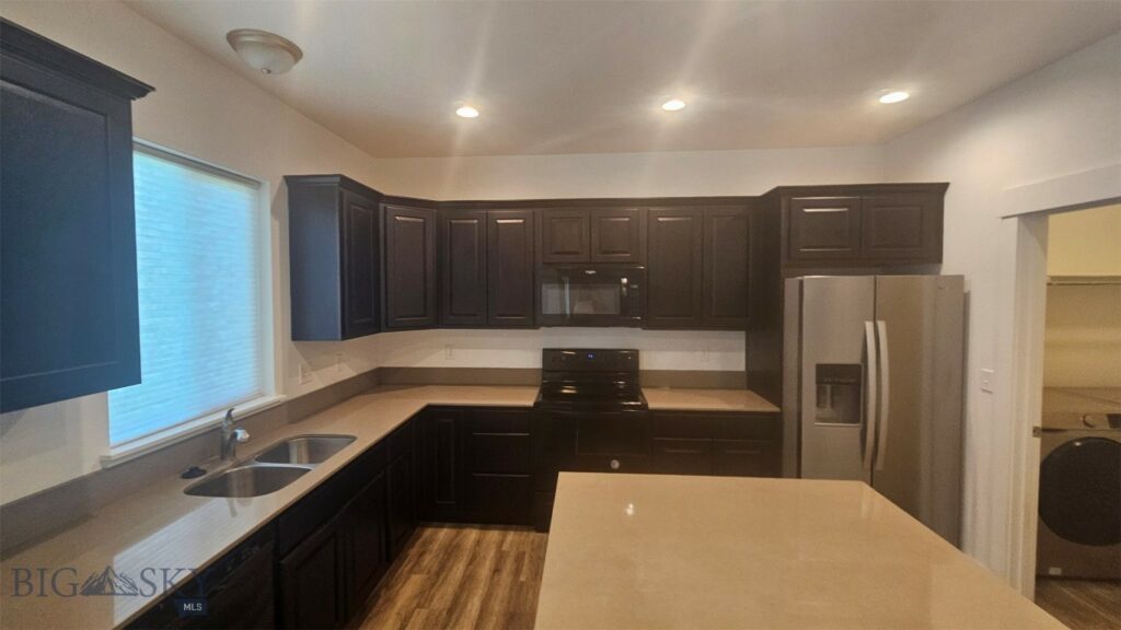 314 Rugged Creek Avenue, Belgrade MT 59714