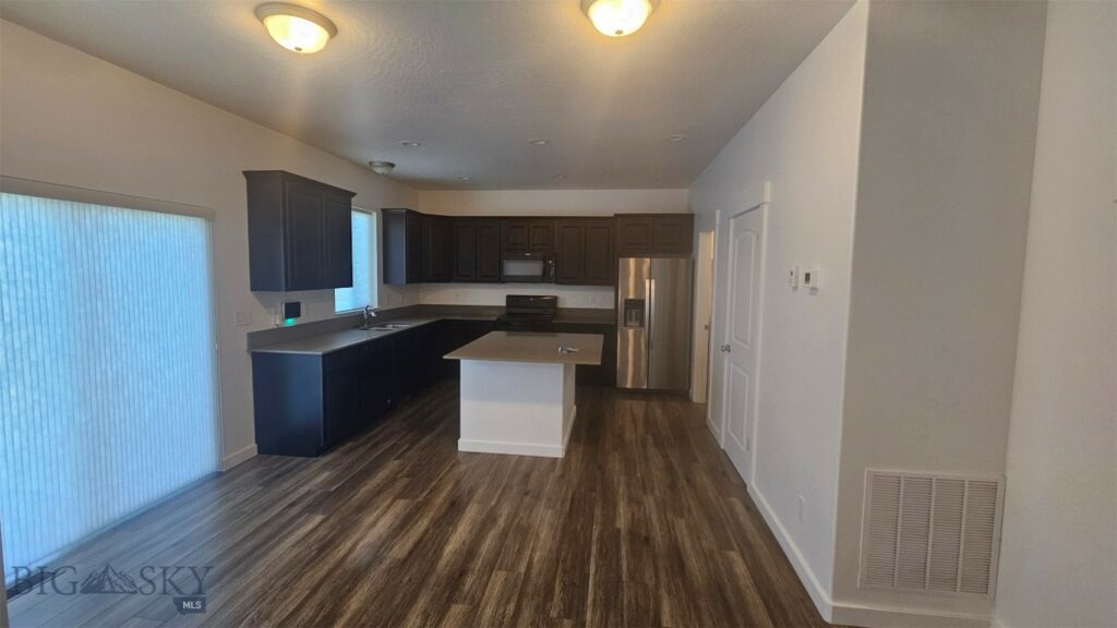 314 Rugged Creek Avenue, Belgrade MT 59714