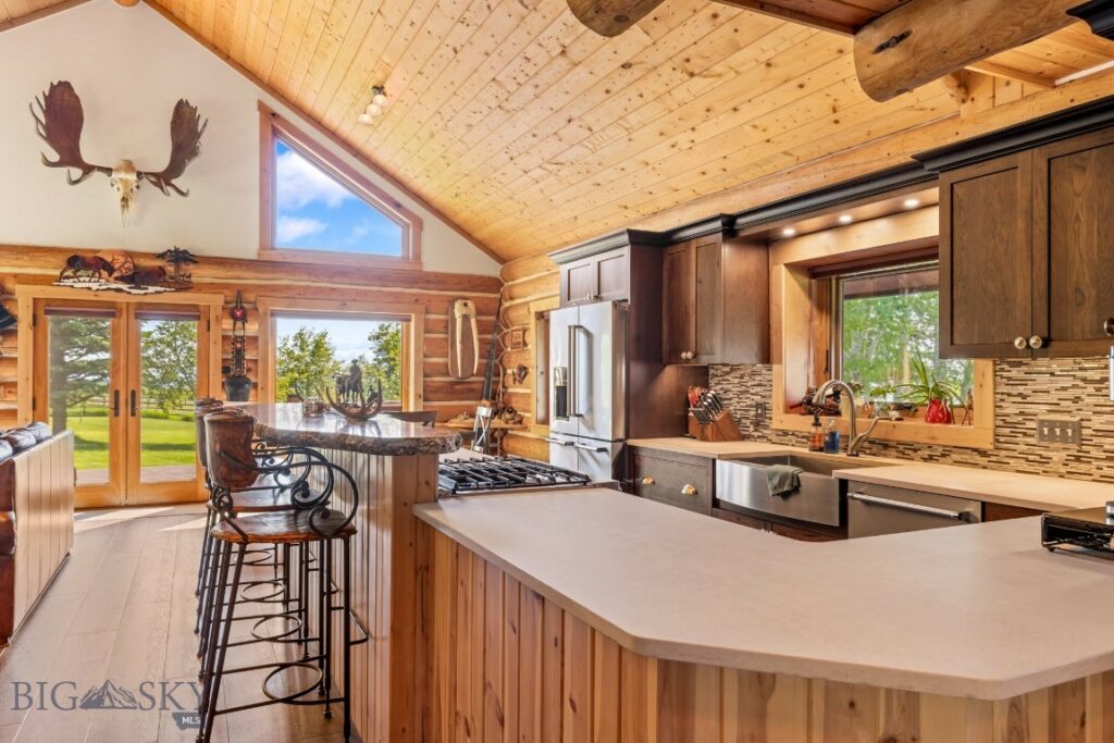 315 Brown Pony Trail, Belgrade MT 59714
