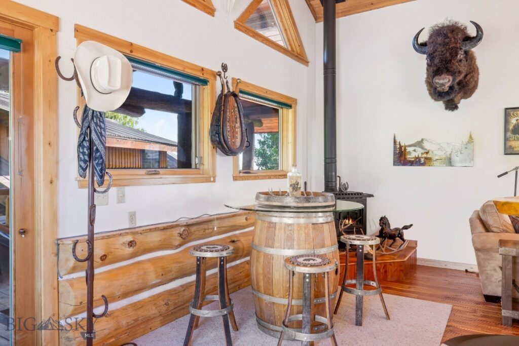 315 Brown Pony Trail, Belgrade MT 59714