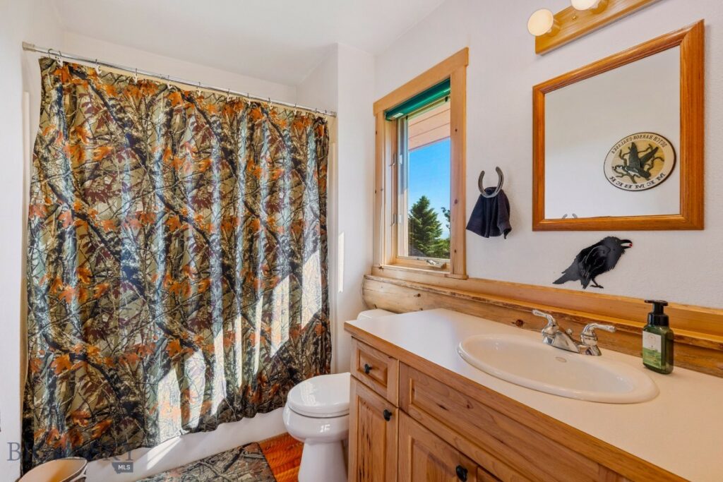 315 Brown Pony Trail, Belgrade MT 59714