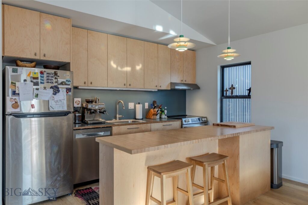 315 S D Street, Livingston MT 59047