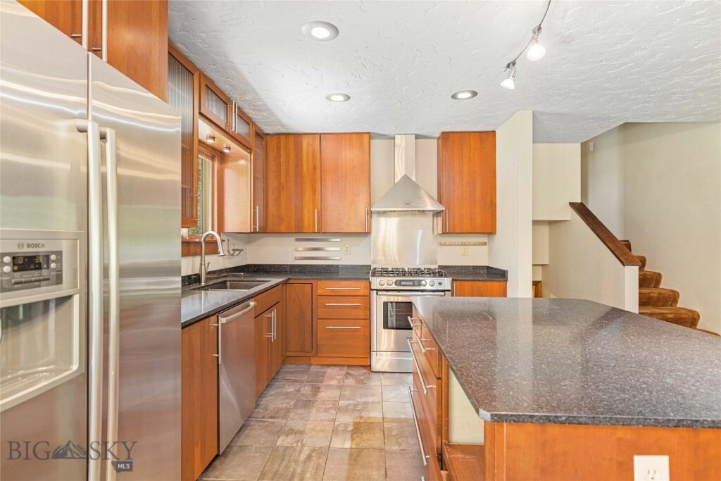 317 N 22nd Avenue, Bozeman MT 59718