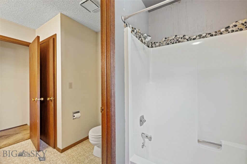 317 N 22nd Avenue, Bozeman MT 59718