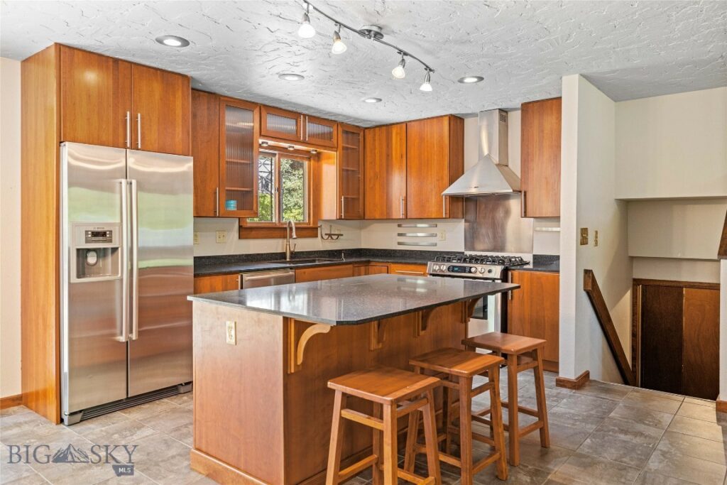 317 N 22nd Avenue, Bozeman MT 59718