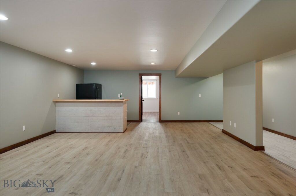 317 Shelter Grove, Bozeman MT 59718
